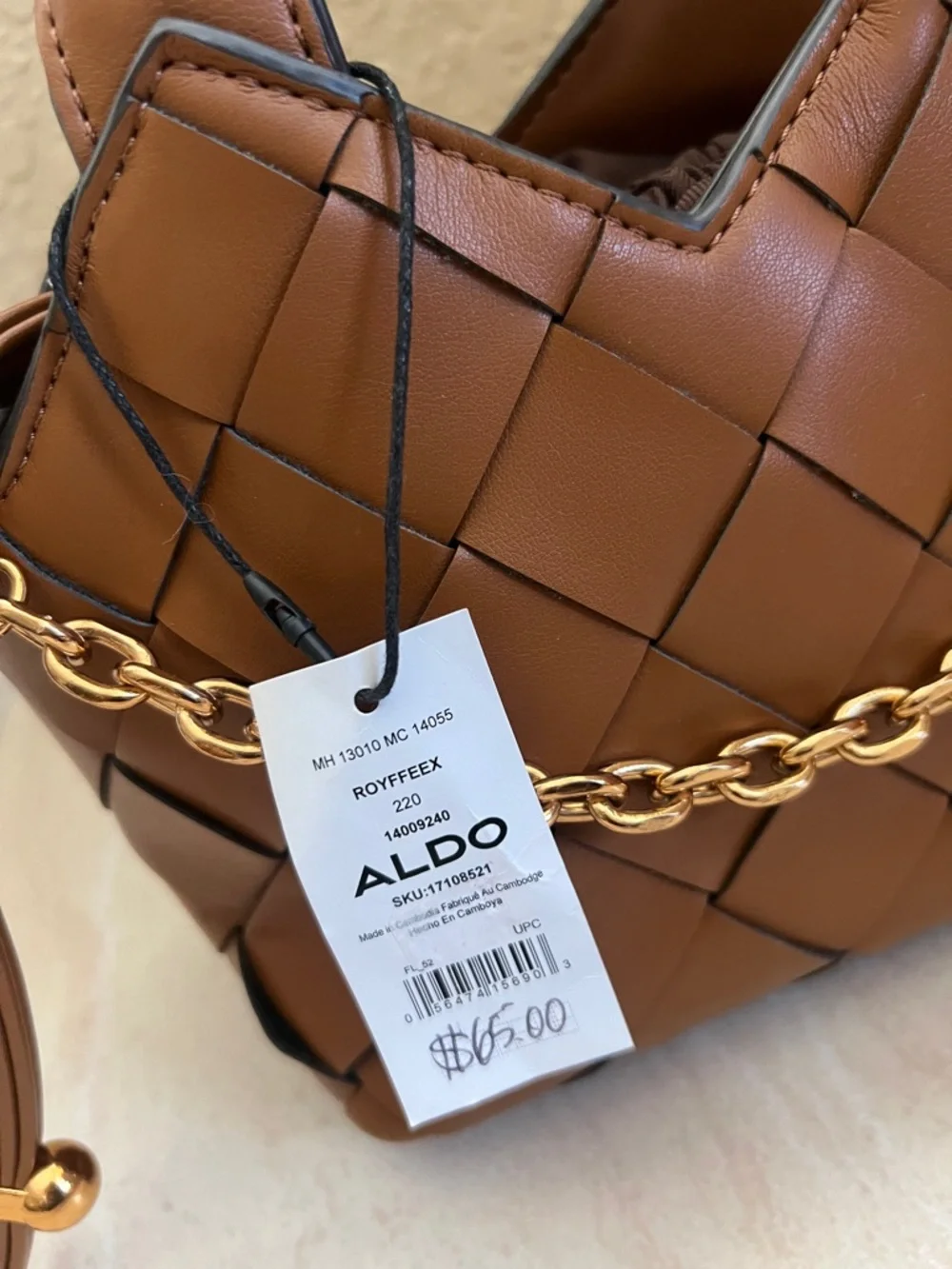 Aldo Royffe small Bucket Bag - Picture 5 of 8